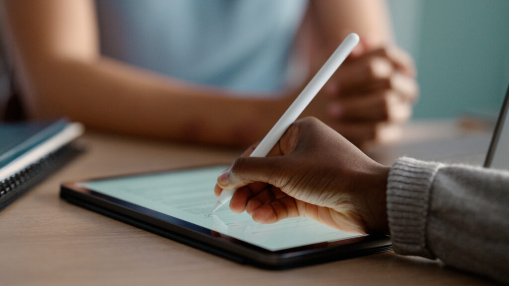 أسئلة يجب طرحها قبل التعاقد مع شركة فحوصات طبية